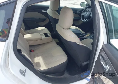 2015 Dodge Dart Sxt z USA, uszkodzony, nr VIN 1C3CDFBB8FD172933